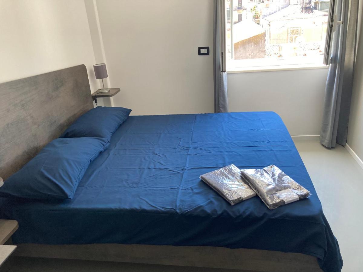 Conte Ruggero Catania Centralissimo - Traveller Award 2023 Eksteriør billede